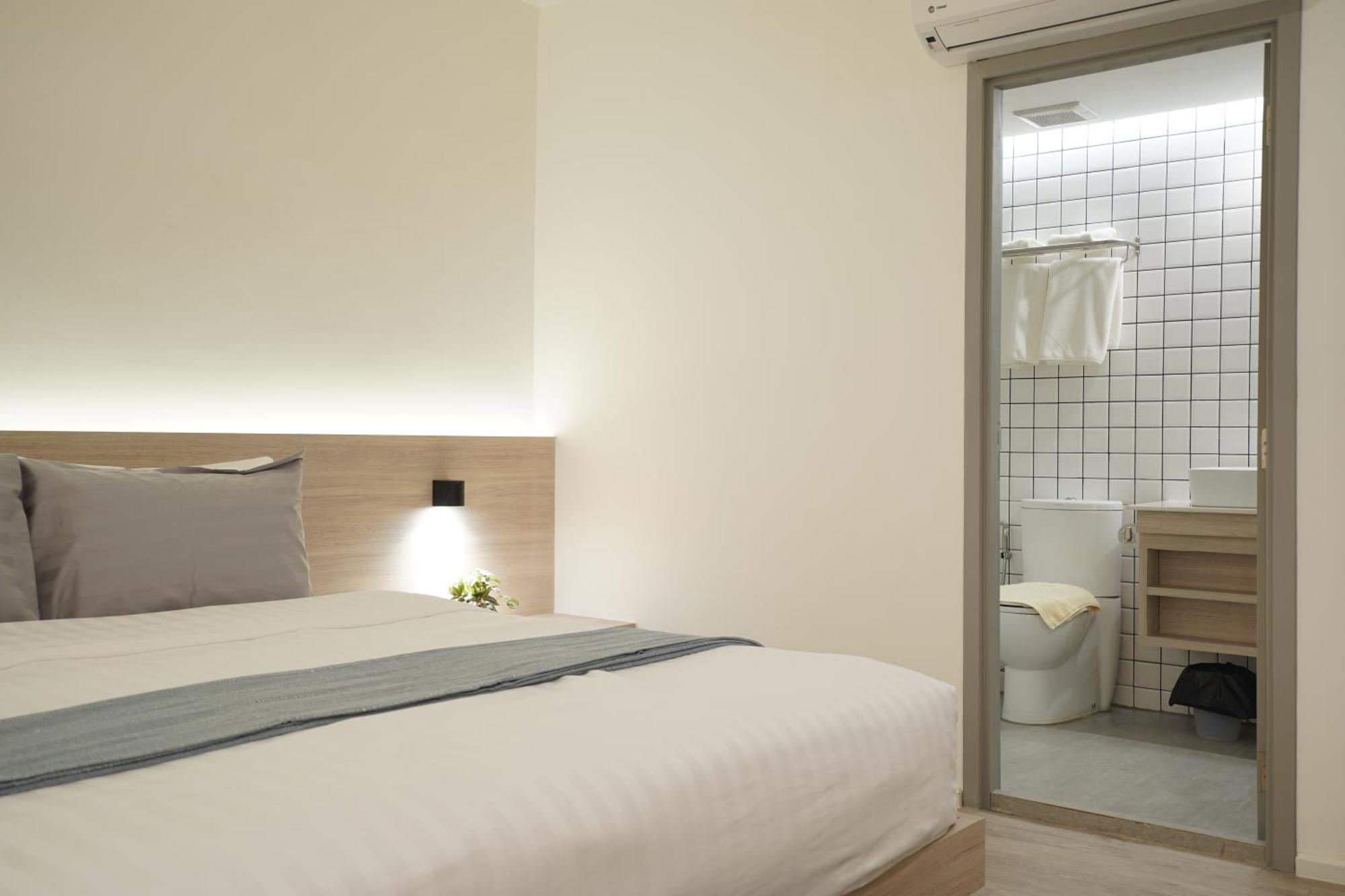 E11 Hotel - Bts Punnawithi Bangkok Extérieur photo