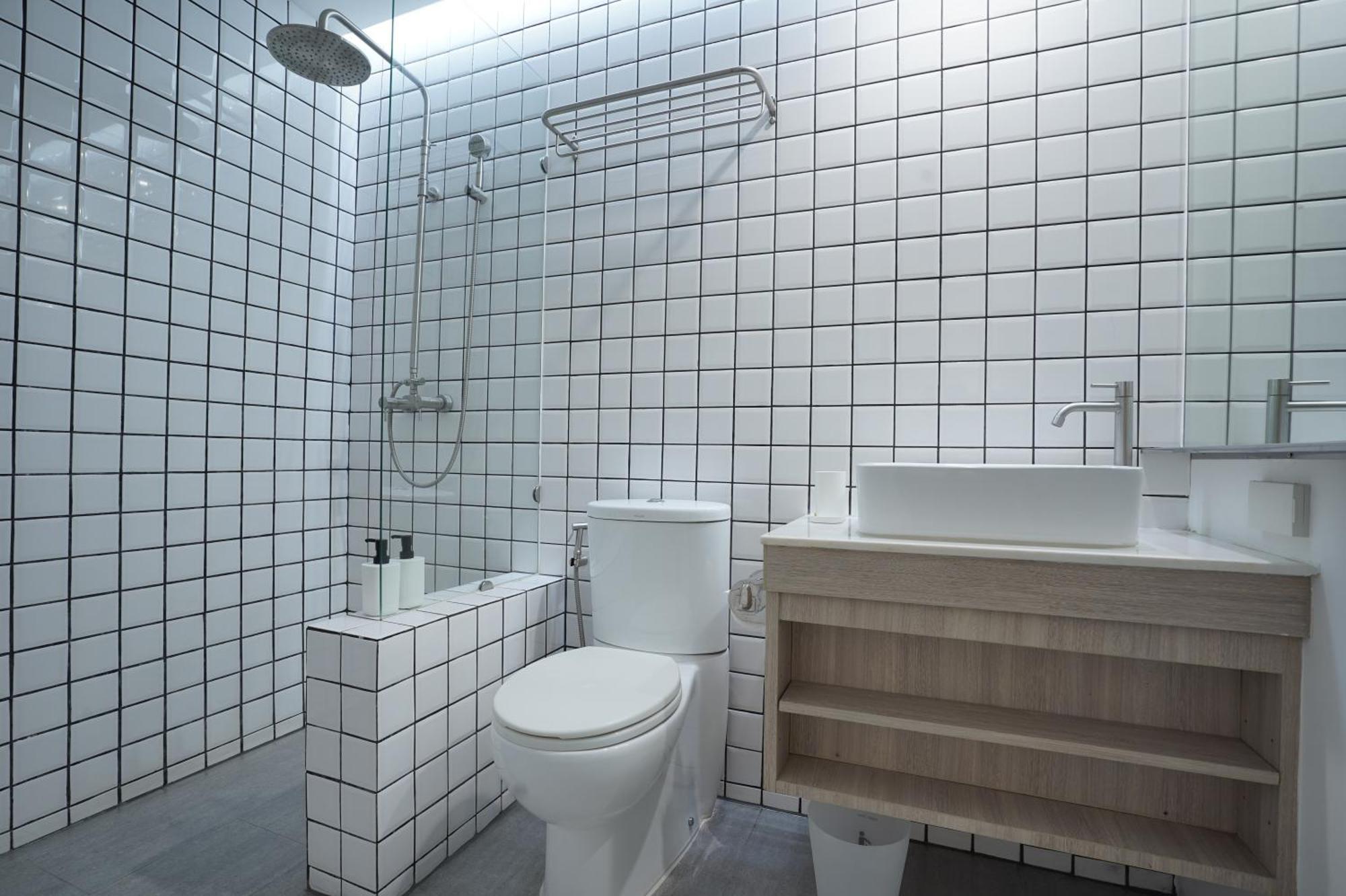 E11 Hotel - Bts Punnawithi Bangkok Extérieur photo